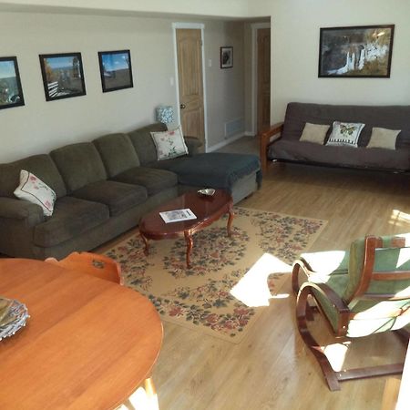 The Treehouse Bed And Breakfast Flesherton Εξωτερικό φωτογραφία